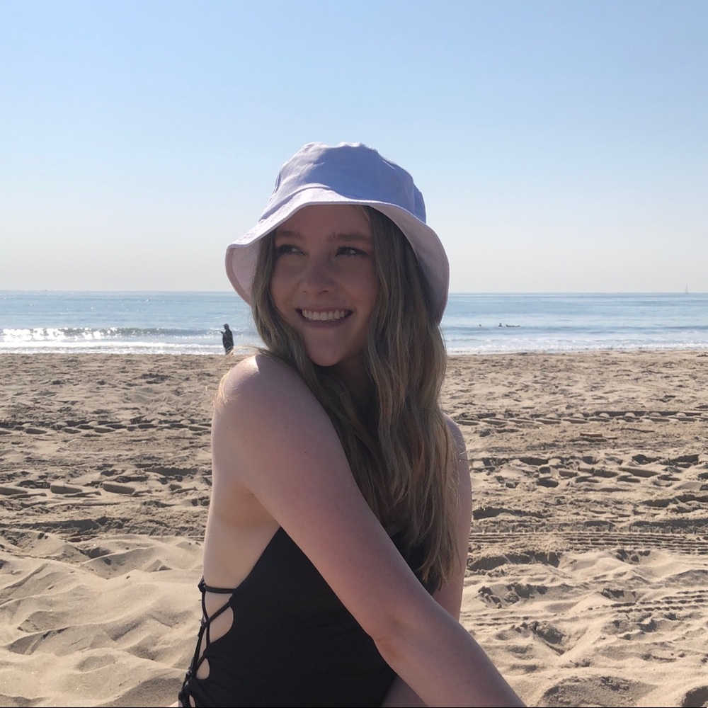 Meet your Posher, Amanda